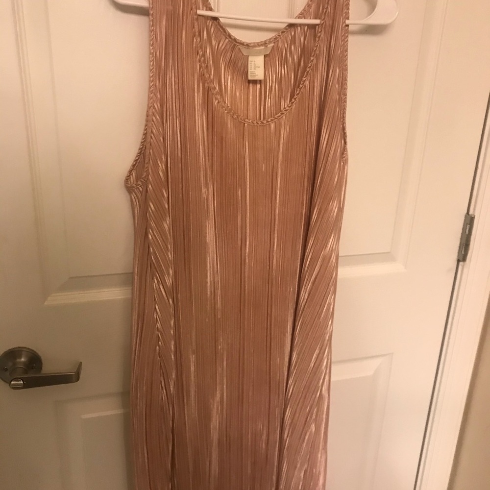 Pink shiny dress